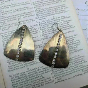 Vintage  goldtone triangle earrings with rhinestones